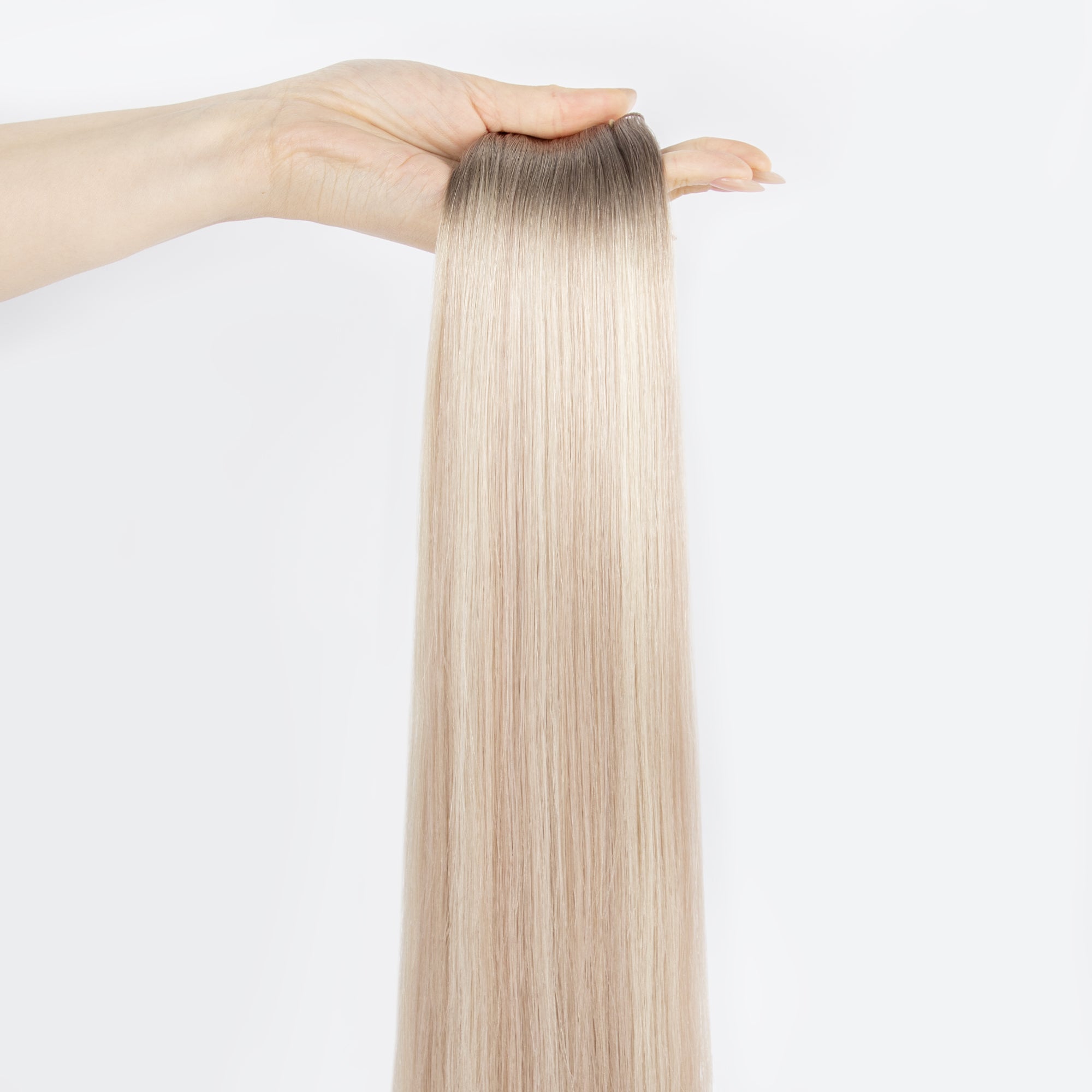 Luxe Ash Blonde- Genius- 22" 50g