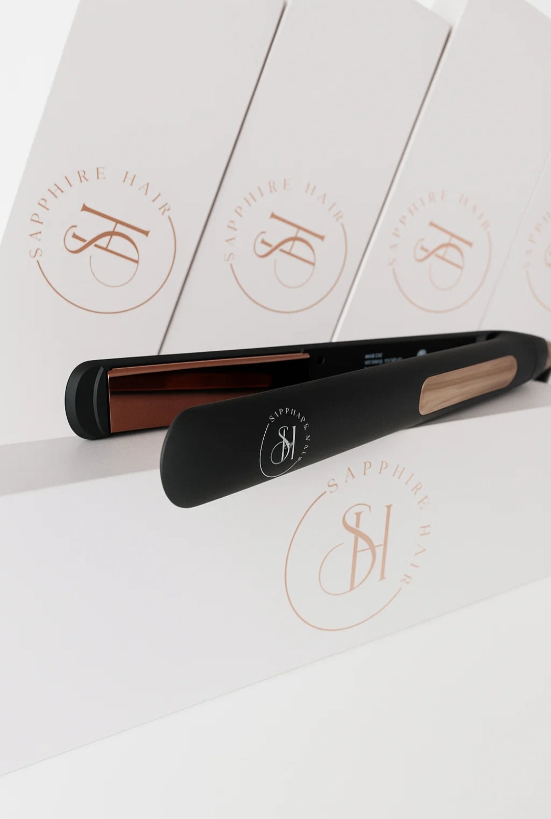 SAPPHIRE PROFESSIONAL TITANIUM FLAT IRON